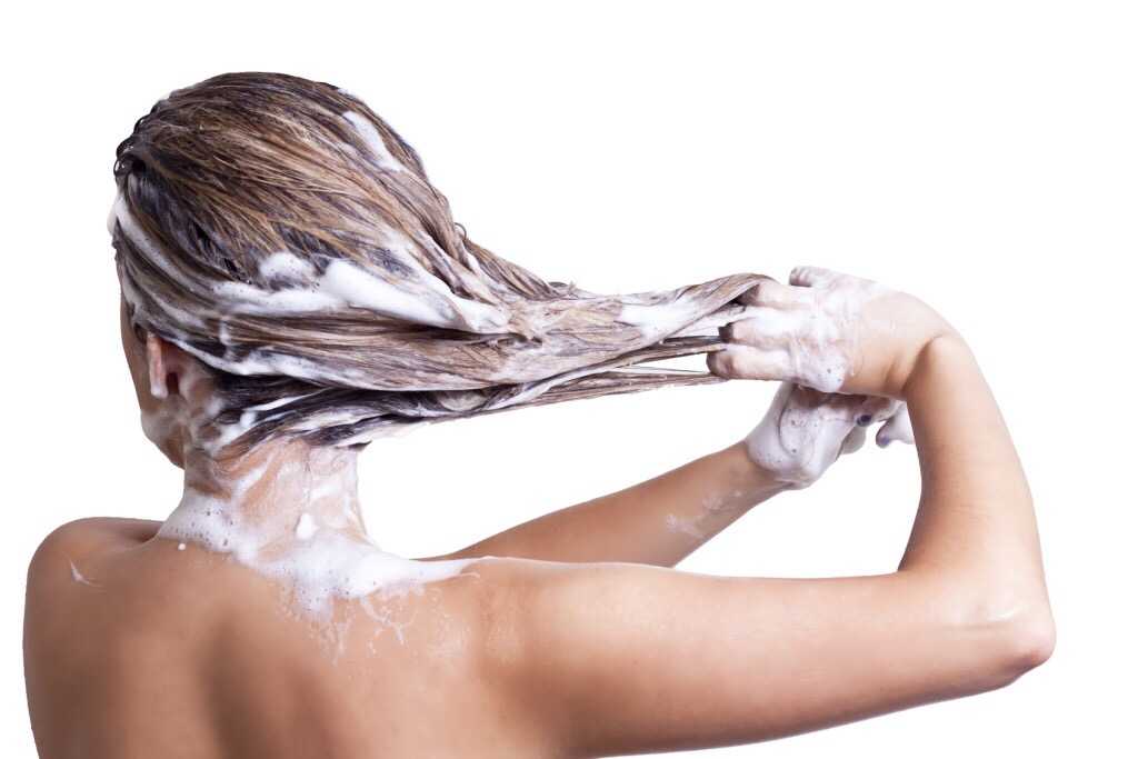 Можно ли мыть волосы хозяйственным мылом?