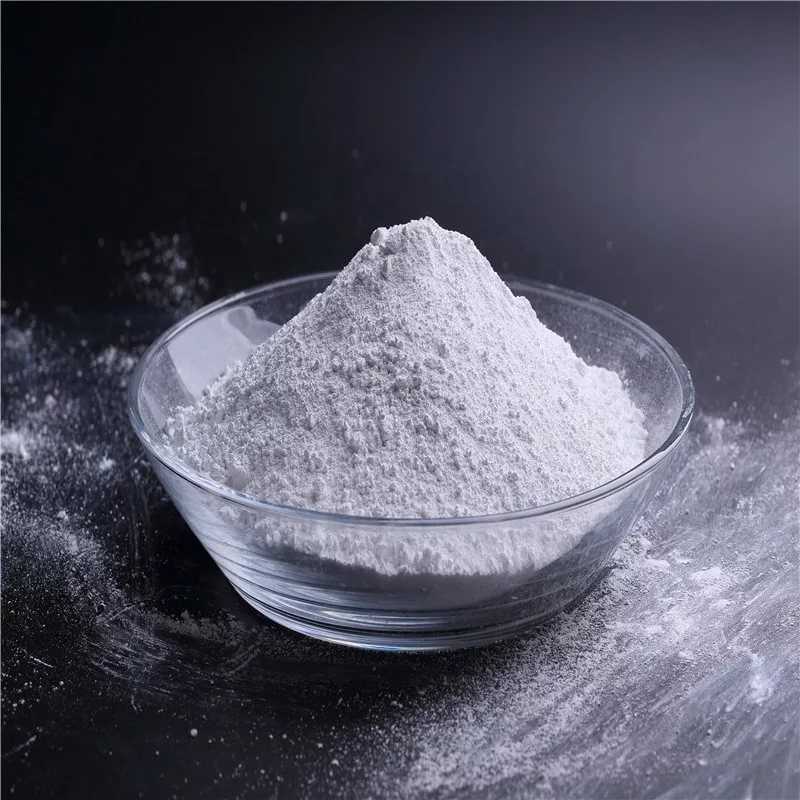 Диоксид титана  это инертное минеральное вещество, его используют в производстве косметики с разными целями и задачами в качестве загустителя, белого пигмента, вяжущего вещества и солнцезащитного ингредиента Но многие