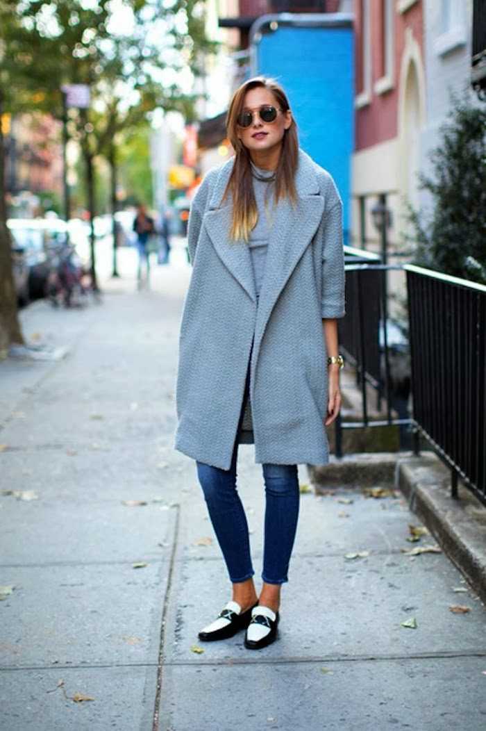 С чем носить пальто-оверсайз: модные советы с фото