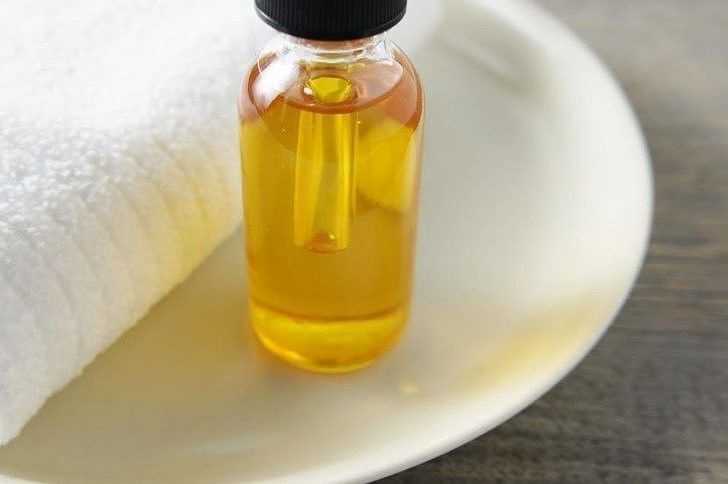 Касторовое масло для похудения: польза, как пить и применять наружно