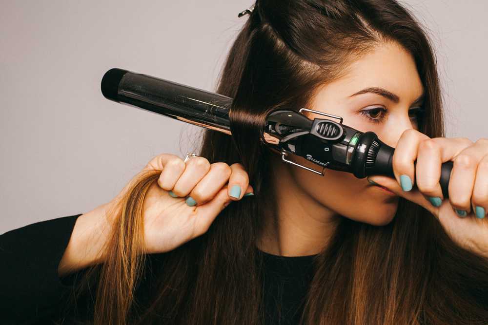 Как накрутить локоны на плойку (42 фото): видео-инструкция как сделать своими руками, особенности красивой завивки длинных волос, цена, фото