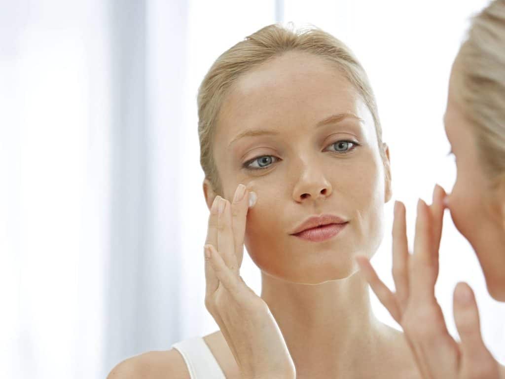 12 лучших масок для чистки лица