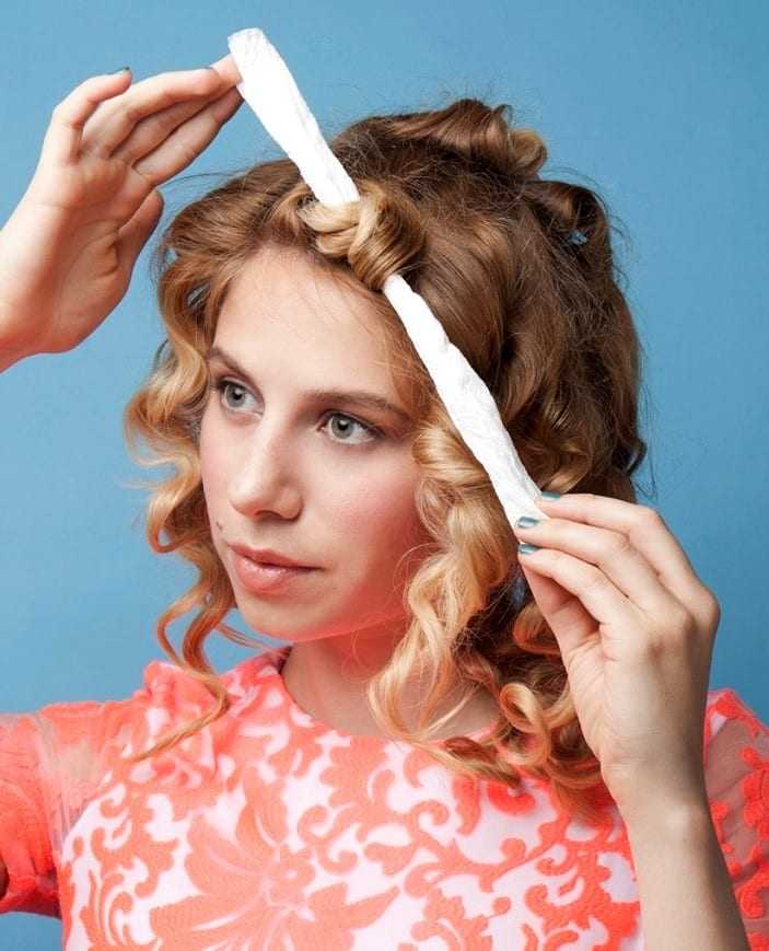 Как накрутить волосы на веревочки или бумажки на ночь