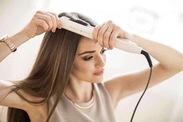 Как выпрямить волосы без фена и утюжка: эффективные и безопасные способы