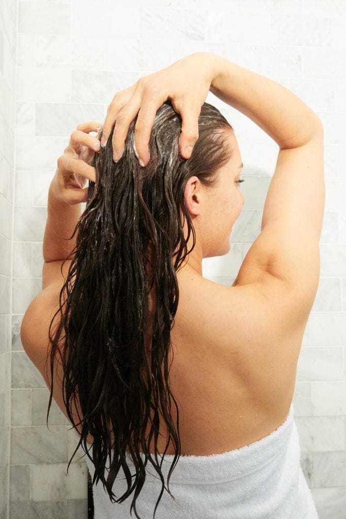 Нельзя или можно мыть голову каждый день? – профессиональный ответ на острый вопрос