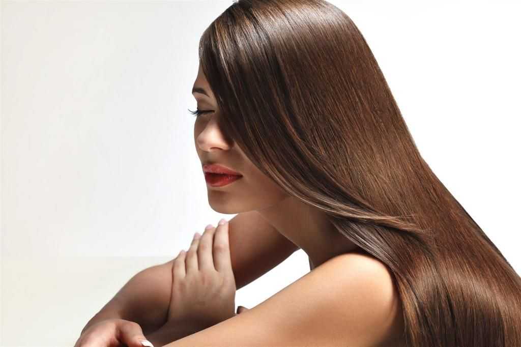 Облепиховое масло для волос приносит им большую пользу Оно восстанавливает поврежденные пряди, помогает при облысении и эффективно лечит перхоть