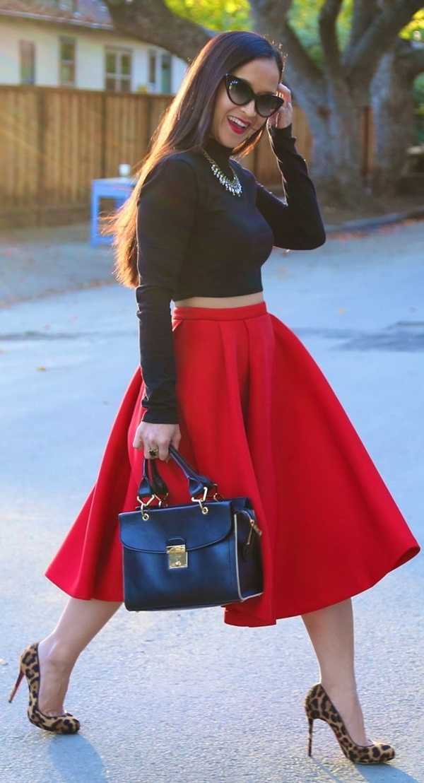 С чем носить красную юбку - стильные идеи для красивых образов