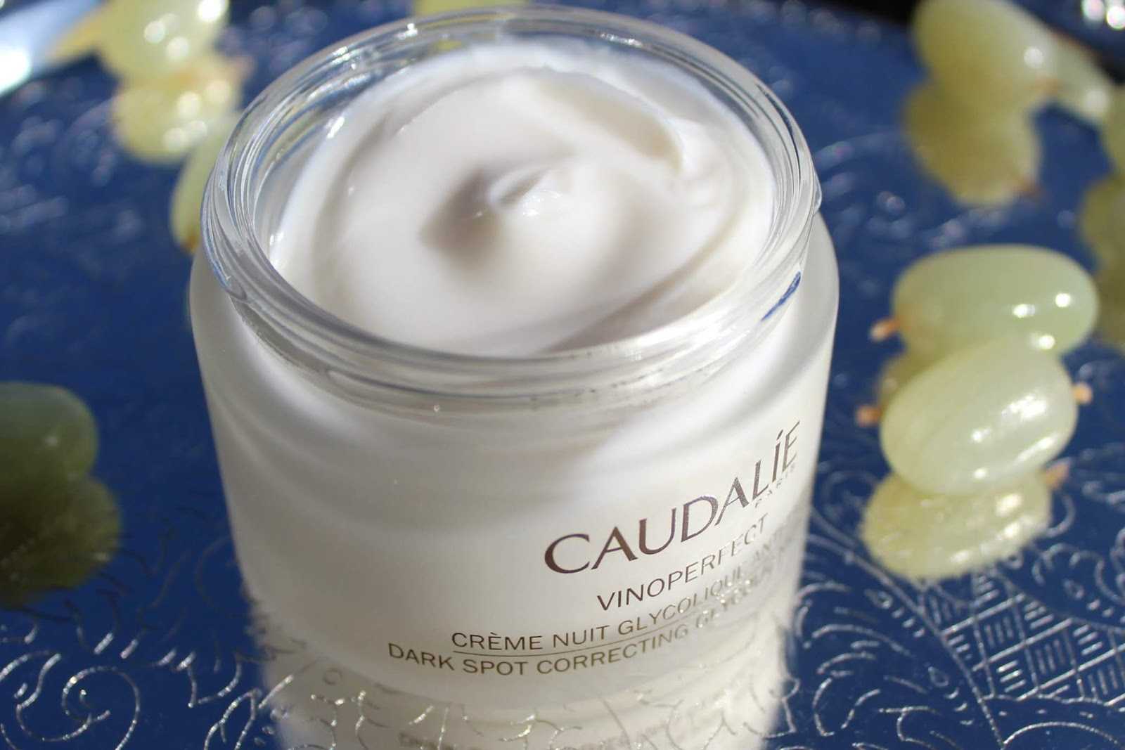 Крем для лица рейтинг лучших после 30. Caudalie dark spot correcting glycolic night cream. caudalie dark spot correcting moisturizer. caudalie vinoperfect dark spot correcting moisturizer. vinoperfect дневной крем для сияния кожи.