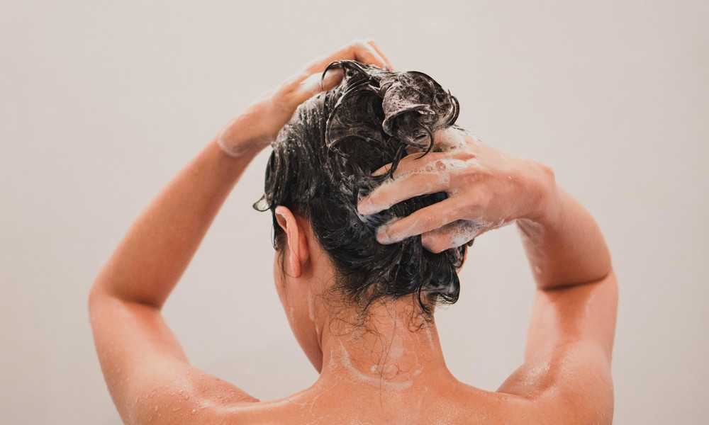 Можно ли мыть волосы хозяйственным мылом?