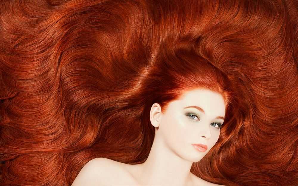 Какой цвет волос молодит женщину: советы по выбору оттенка волос, фото