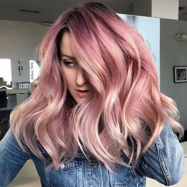 Розовая краска для волос: трендовые цвета 2021