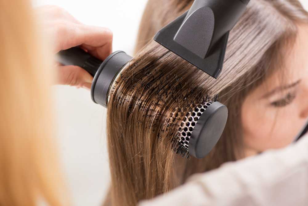 Кератиновое выпрямление волос: плюсы и минусы, уход после процедуры (фото до и после)