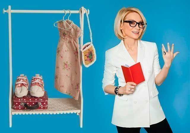 Как правильно одеваться полной женщине за 50 и выглядеть модно в 2021 году: секреты элегантного гардероба