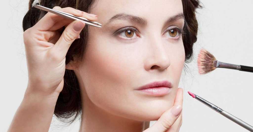Антивозрастной макияж: минус 10 лет за 10 минут