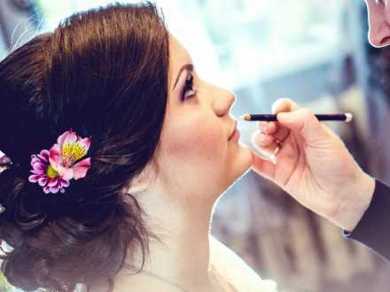 Бьютихакер недели: 6 правил макияжа на скорую руку от дарьи иодель
