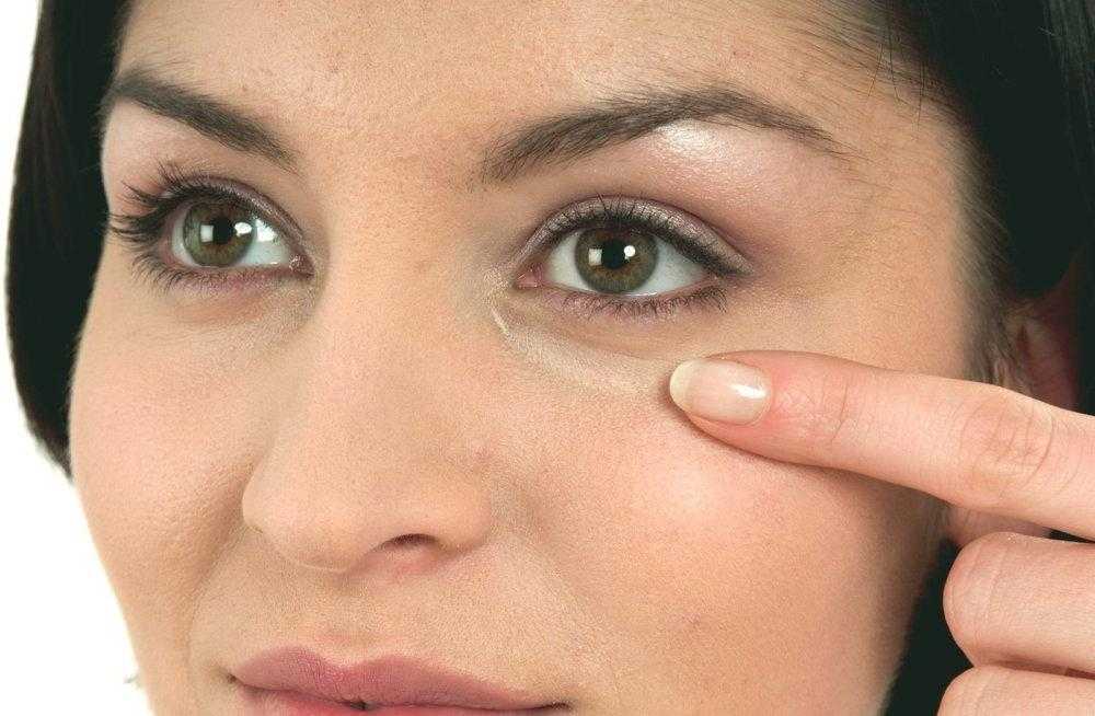 Крем вокруг глаз от морщин: обзор 10 лучших составов