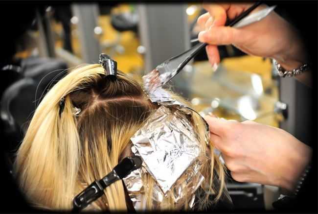 Как правильно покрасить корни волос в домашних условиях: окрашивание самой себе