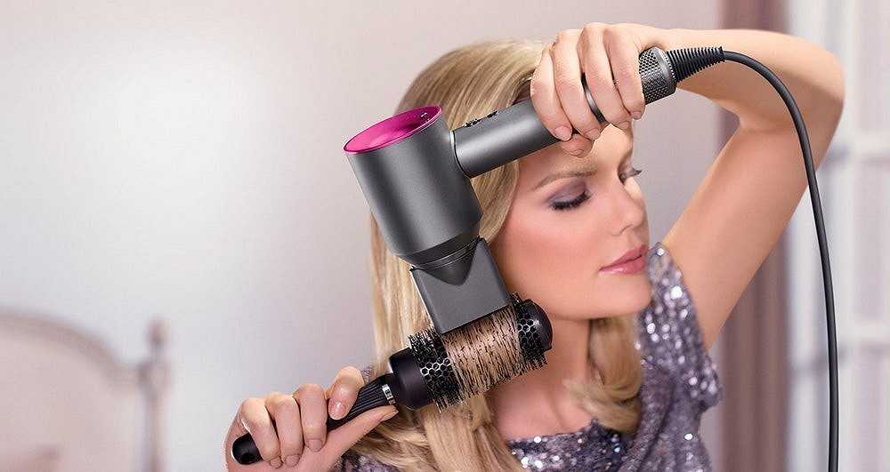 Как сушить волосы: способы и пошаговая инструкция